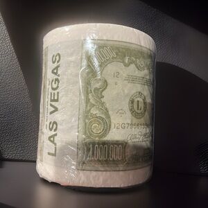 Las Vegas Novelty Toilet Paper - new read below
